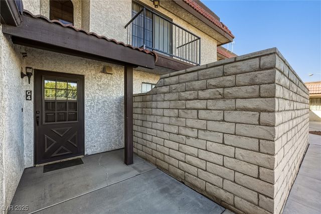 701 Bourbon Street G4, Pahrump, NV 89048