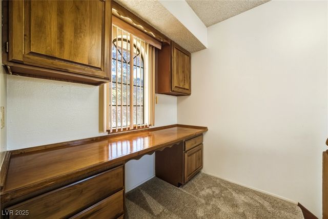 701 Bourbon Street G4, Pahrump, NV 89048