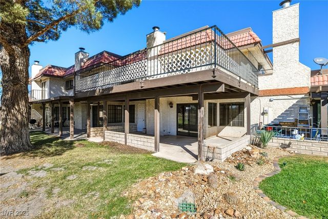 701 Bourbon Street G4, Pahrump, NV 89048