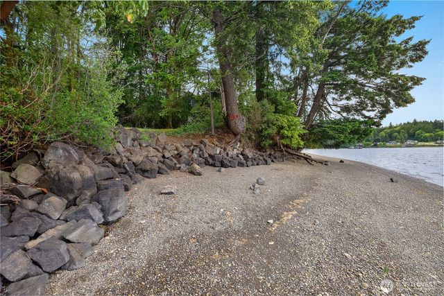381 E Soundview Drive, Shelton, WA 98584