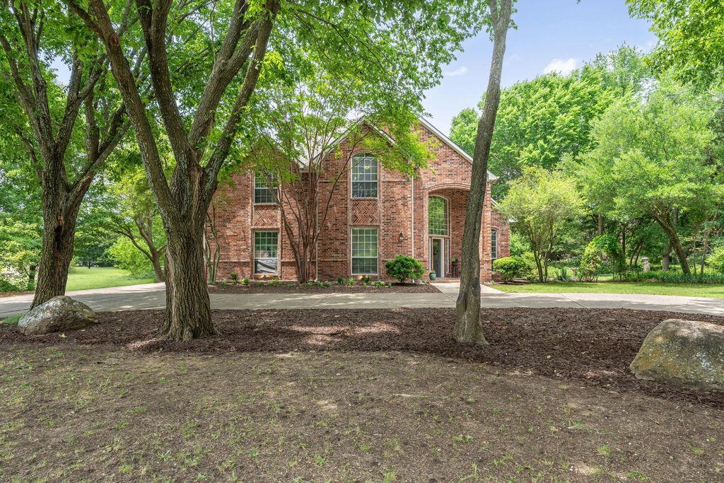 2800 Berry View Court, Melissa, TX 75454
