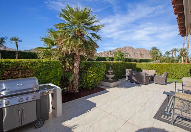 48225 Via Solana, La Quinta, CA 92253