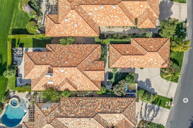 48225 Via Solana, La Quinta, CA 92253