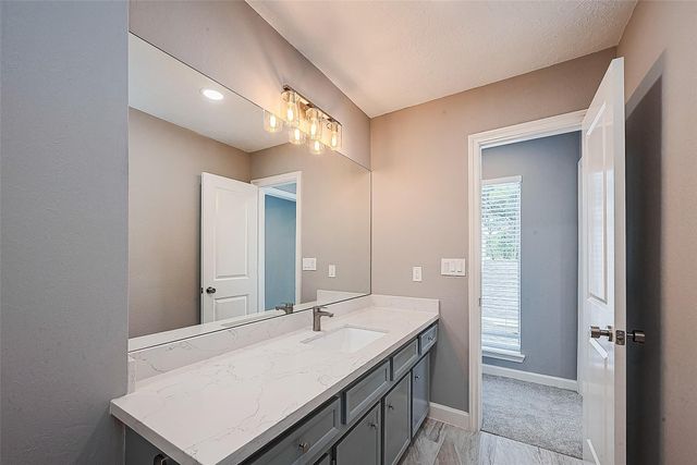 1623 Cherry Ridge Drive, Houston, TX 77077