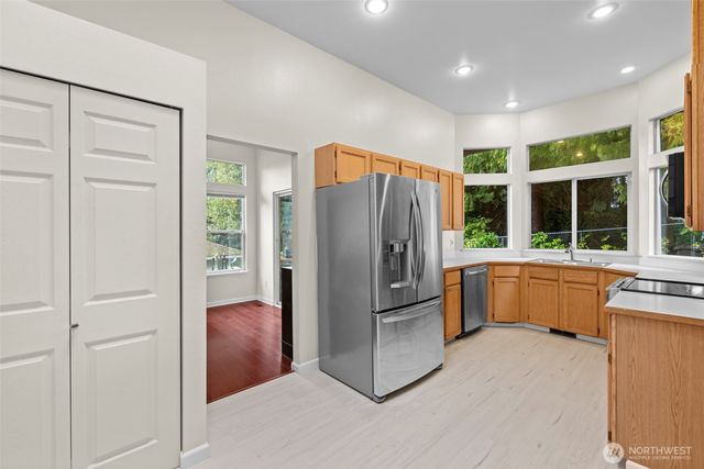 3615 170th Street SW, Lynnwood, WA 98037