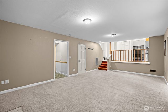 3615 170th Street SW, Lynnwood, WA 98037