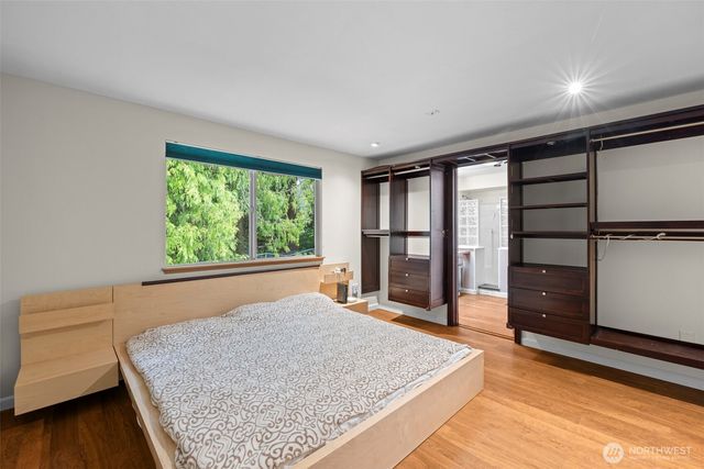 3615 170th Street SW, Lynnwood, WA 98037