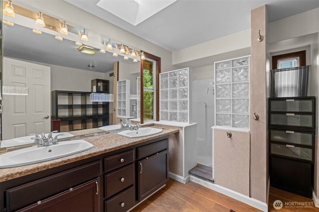 3615 170th Street SW, Lynnwood, WA 98037