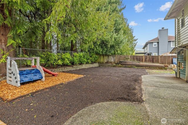 3615 170th Street SW, Lynnwood, WA 98037