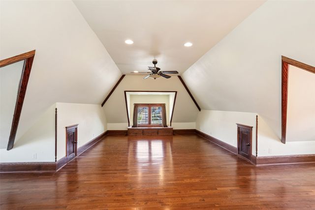 1137 West Street, Grinnell, IA 50112