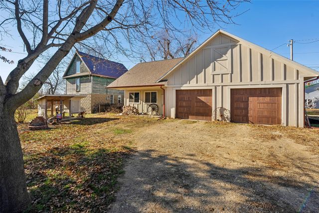 1137 West Street, Grinnell, IA 50112