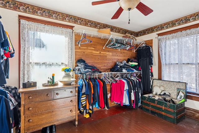 1137 West Street, Grinnell, IA 50112