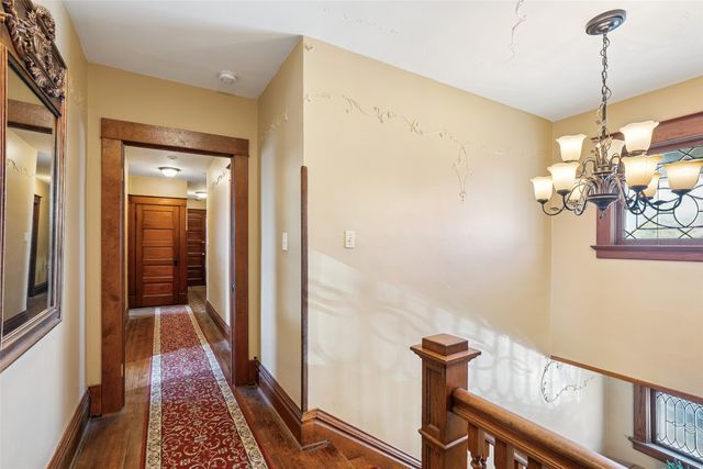 1137 West Street, Grinnell, IA 50112