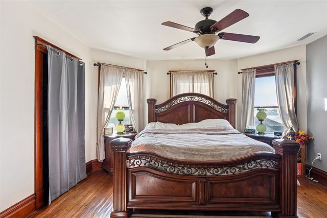 1137 West Street, Grinnell, IA 50112