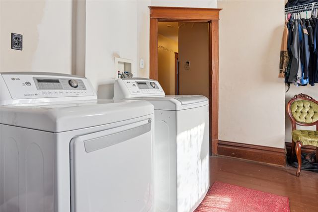 1137 West Street, Grinnell, IA 50112