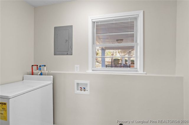 2712 Morganton Road, Fayetteville, NC 28303