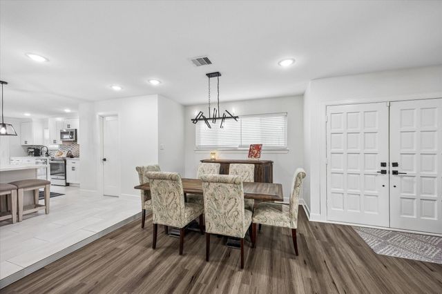 1420 Indiana Street, Houston, TX 77006