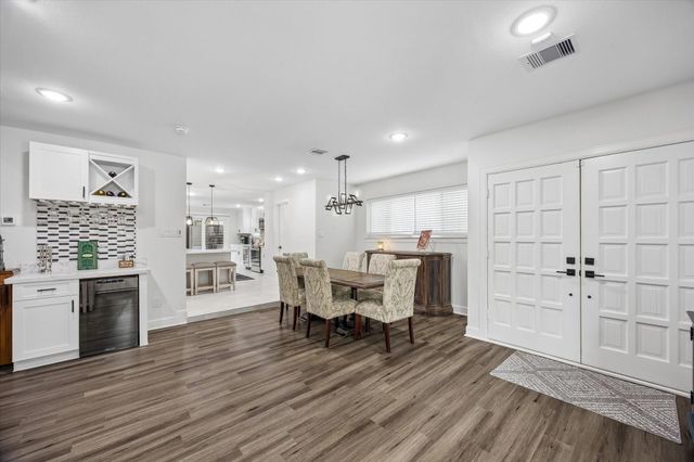 1420 Indiana Street, Houston, TX 77006