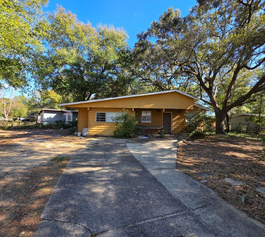 4482 Rochelle Drive, Pensacola, FL 32506