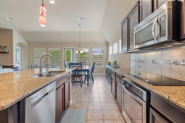 921 Tabernash DR, Leander, TX 78641