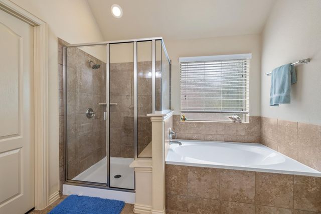 921 Tabernash DR, Leander, TX 78641