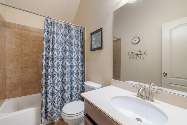 921 Tabernash DR, Leander, TX 78641