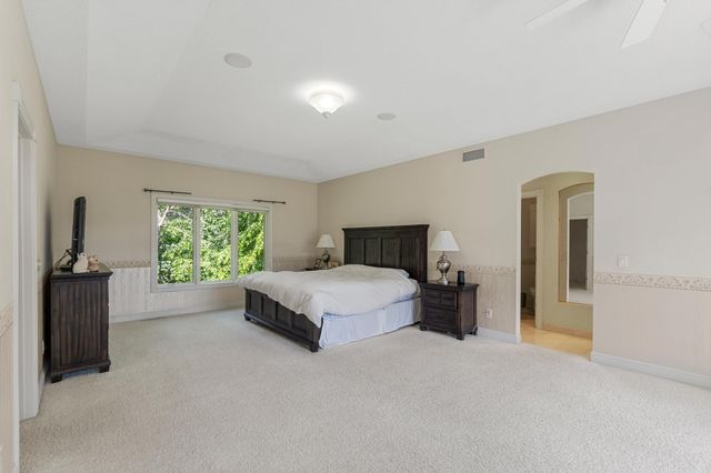 2888 Forest Ridge, Chaska, MN 55318