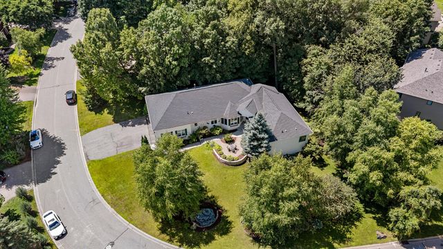2888 Forest Ridge, Chaska, MN 55318