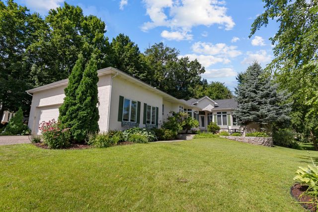 2888 Forest Ridge, Chaska, MN 55318