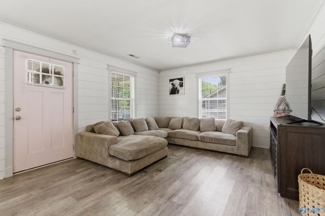 5592 Winchester Road, Huntsville, AL 35761