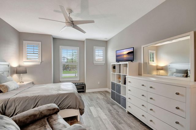 8433 Vaulting Drive, Lake Worth, FL 33467
