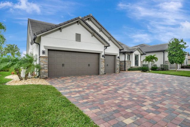 8433 Vaulting Drive, Lake Worth, FL 33467