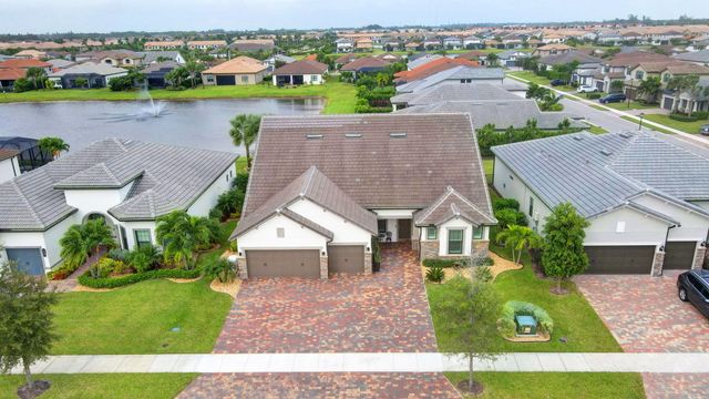 8433 Vaulting Drive, Lake Worth, FL 33467