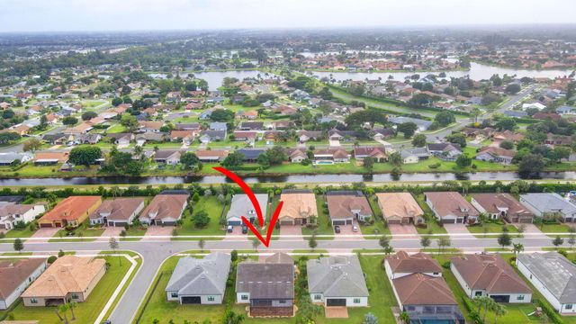 8433 Vaulting Drive, Lake Worth, FL 33467
