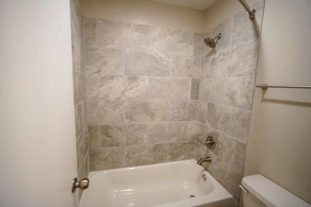 8455 Will Clayton Parkway 1006, Humble, TX 77338