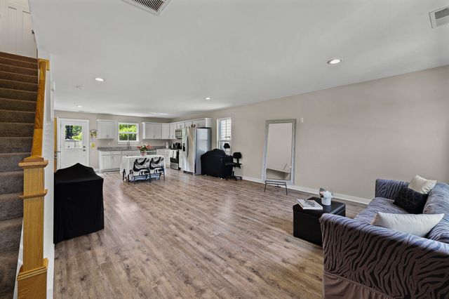 308 Myatt Dr, Madison, TN 37115