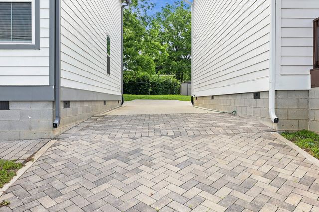 308 Myatt Dr, Madison, TN 37115