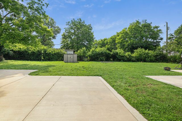 308 Myatt Dr, Madison, TN 37115