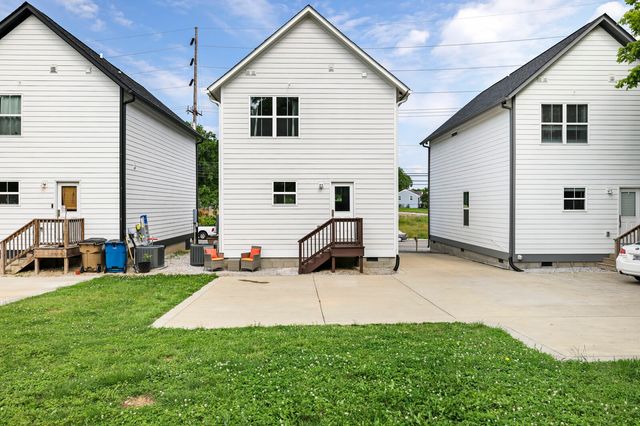 308 Myatt Dr, Madison, TN 37115