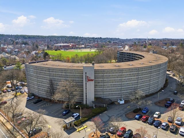 200 Swanton St 621, Winchester, MA 01890