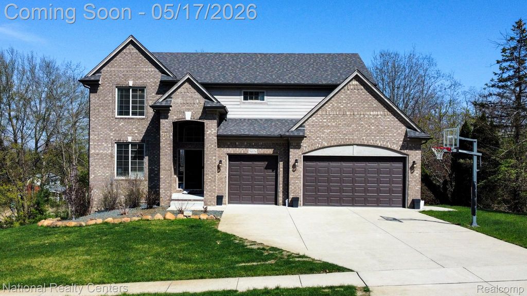 70376 Hillside Court, Bruce Township, MI 48065