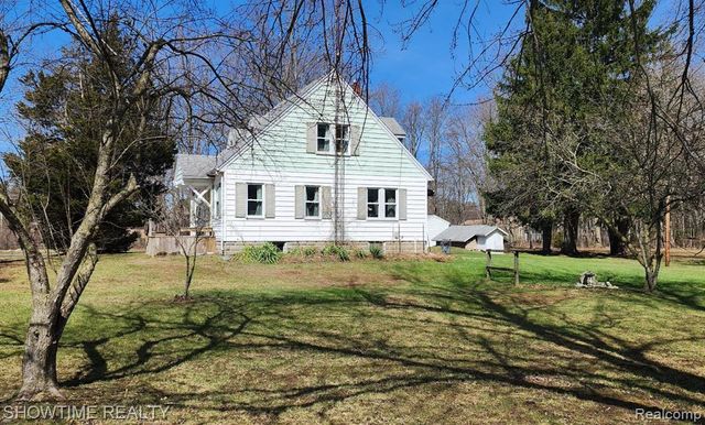 2970 Range Road, Port Huron, MI 48060