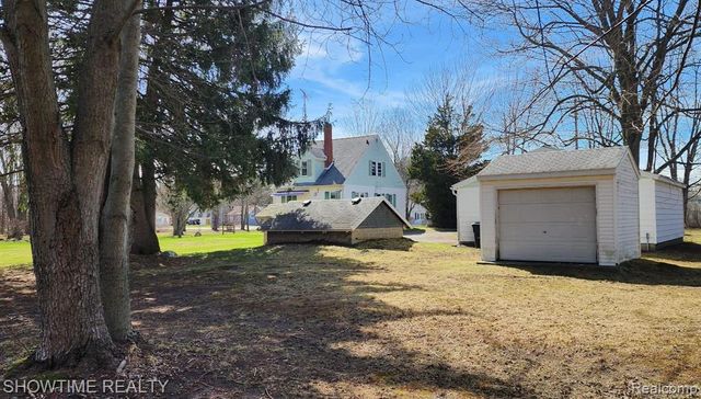 2970 Range Road, Port Huron, MI 48060