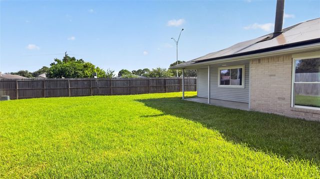 14138 Clover Point Drive, Sugar Land, TX 77498