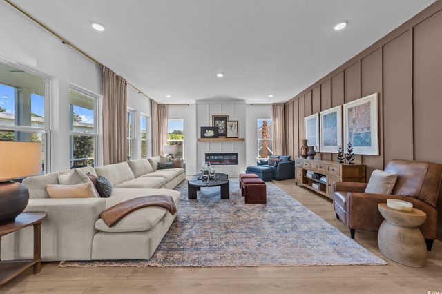 996 Triton Ave., Little River, SC 29566