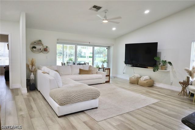 6123 Montego Bay LOOP, Fort Myers, FL 33908