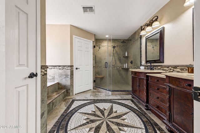 4326 E FORD Avenue, Gilbert, AZ 85234