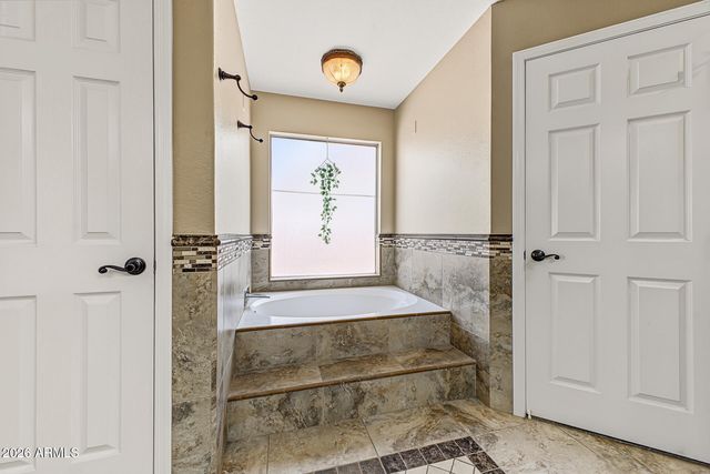 4326 E FORD Avenue, Gilbert, AZ 85234