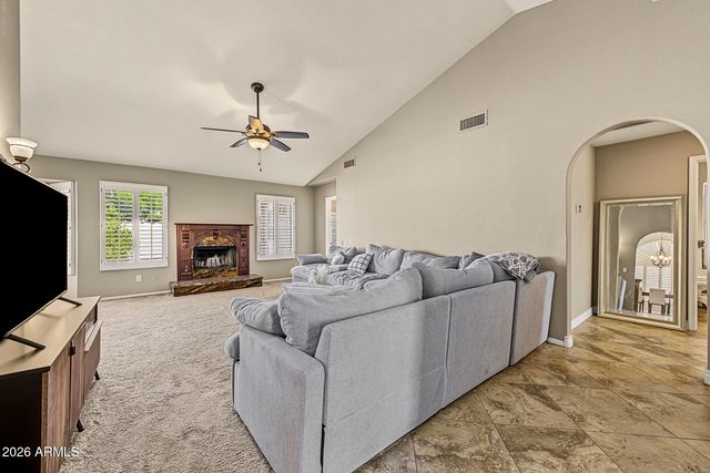 4326 E FORD Avenue, Gilbert, AZ 85234
