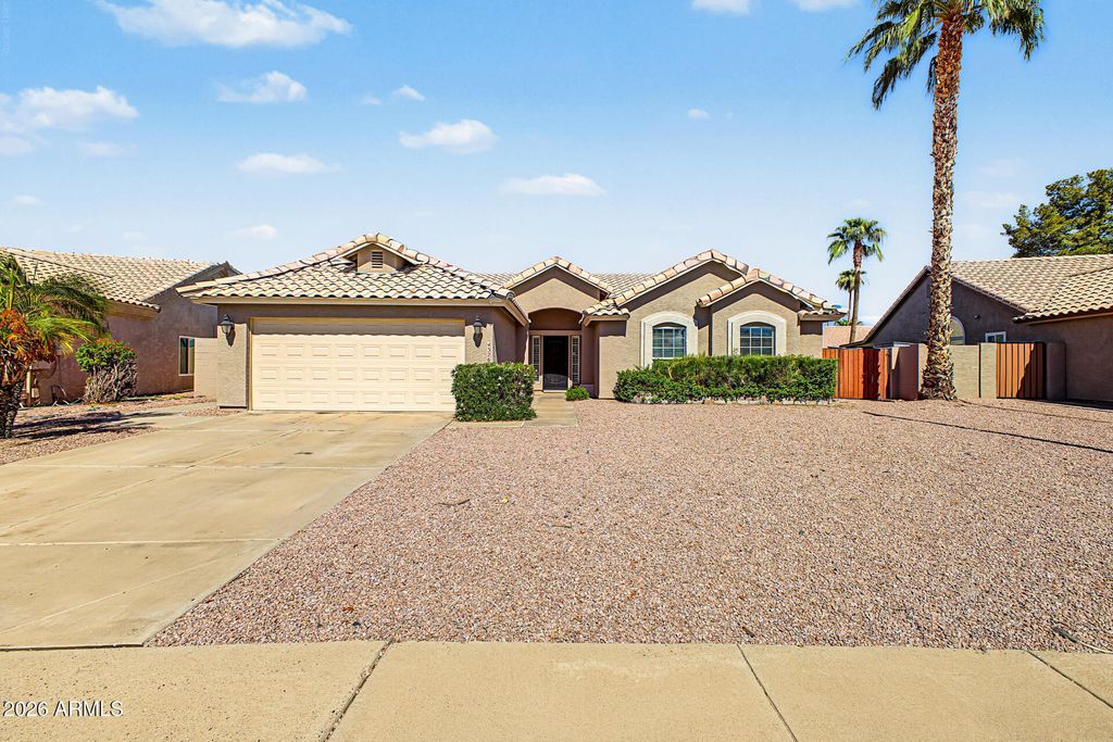 4326 E FORD Avenue, Gilbert, AZ 85234